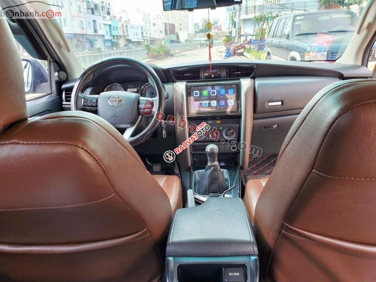 Cần bán lại xe Toyota Fortuner 2.4G 4x2 MT đời 2017, màu xám, nhập khẩu nguyên chiếc-5