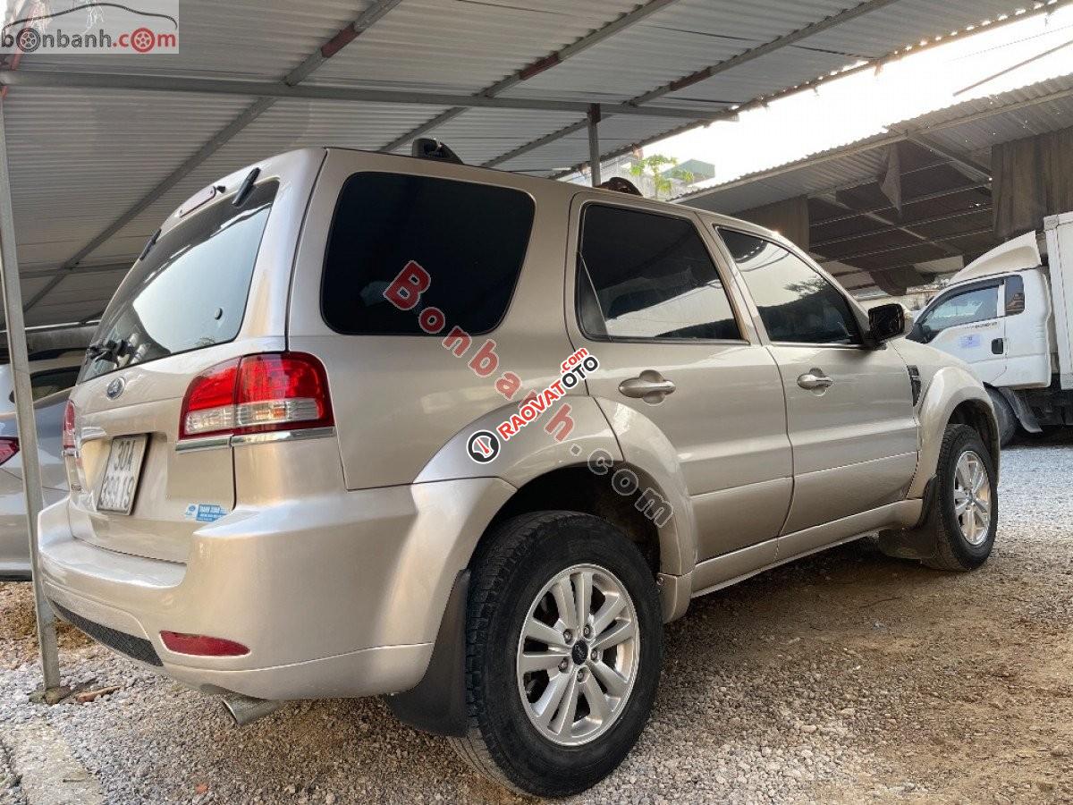 Bán xe Ford Escape 2.3AT 2009, màu bạc chính chủ-8