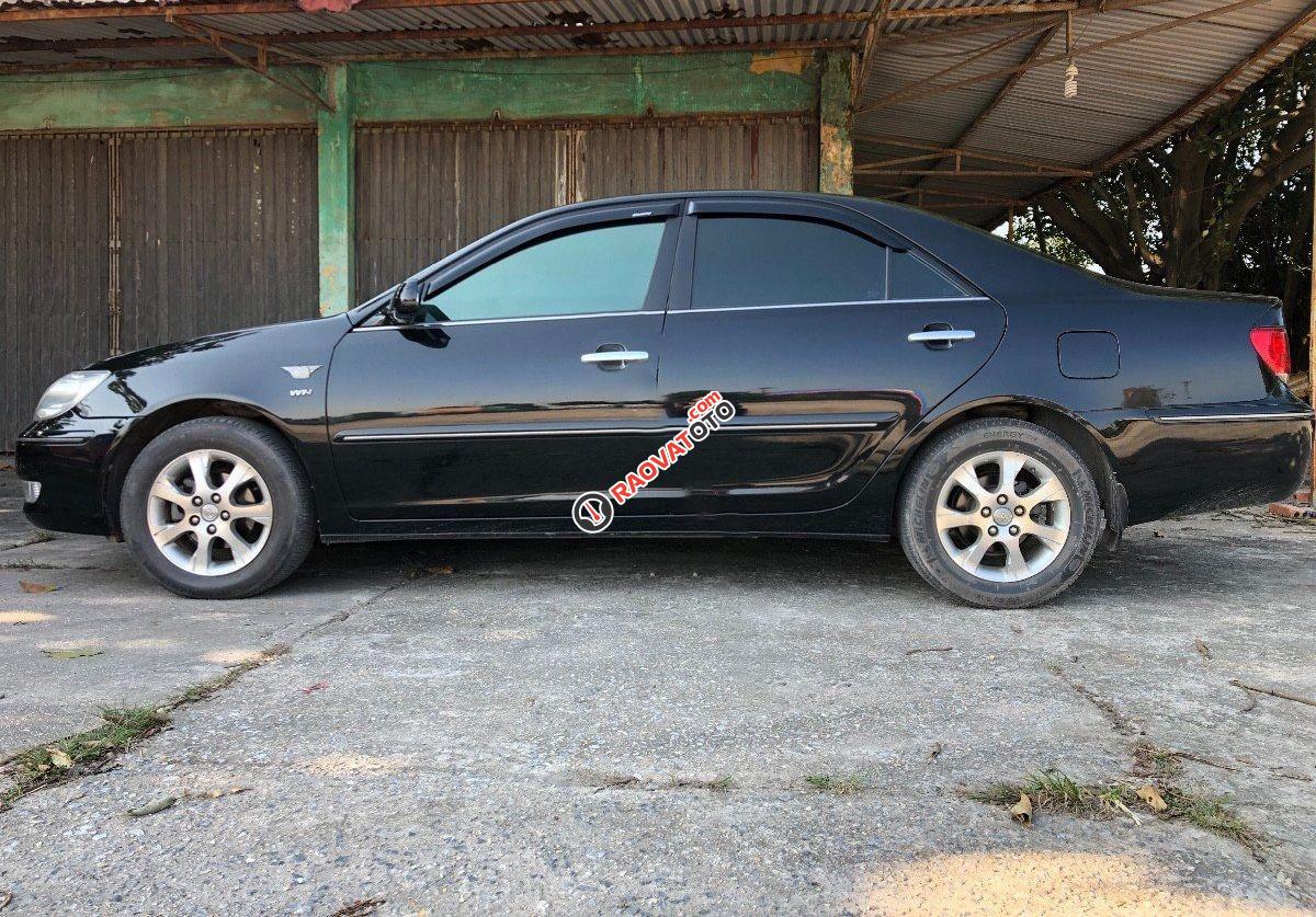 Bán xe Toyota Camry 3.0V năm sản xuất 2005, màu đen-3