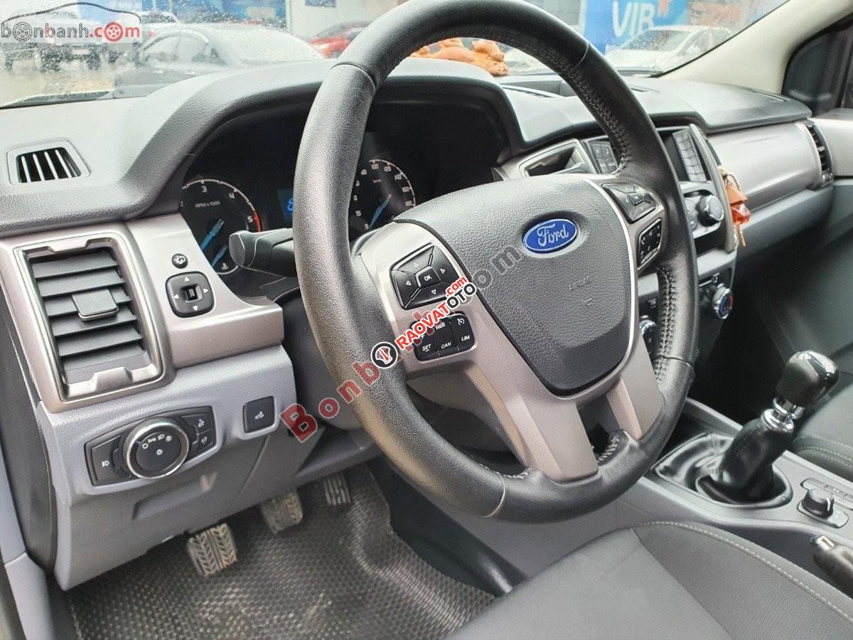 Bán ô tô Ford Ranger XLT năm 2015, xe nhập còn mới-2