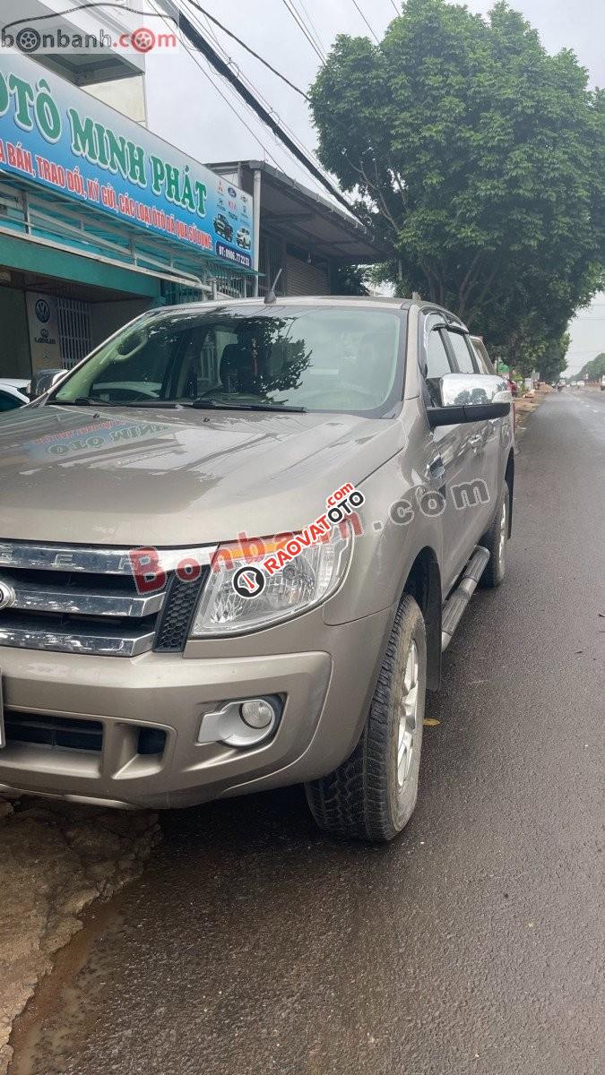 Cần bán gấp Ford Ranger XLT sản xuất năm 2012, nhập khẩu nguyên chiếc, giá tốt-1