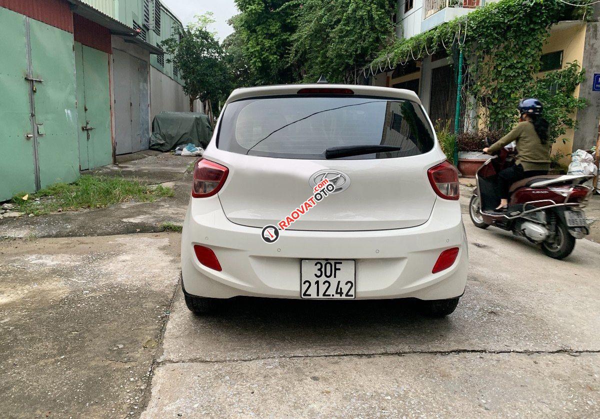 Bán ô tô Hyundai Grand i10 1.0AT năm sản xuất 2016, màu trắng, xe nhập, 315tr-1