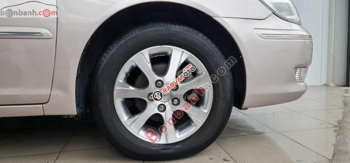 Bán Toyota Camry 3.0V đời 2005, màu ghi hồng-8