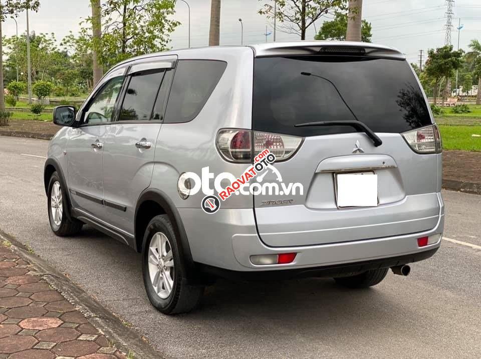 Bán Mitsubishi Zinger GLS năm sản xuất 2010, màu bạc, nhập khẩu nguyên chiếc số tự động-5