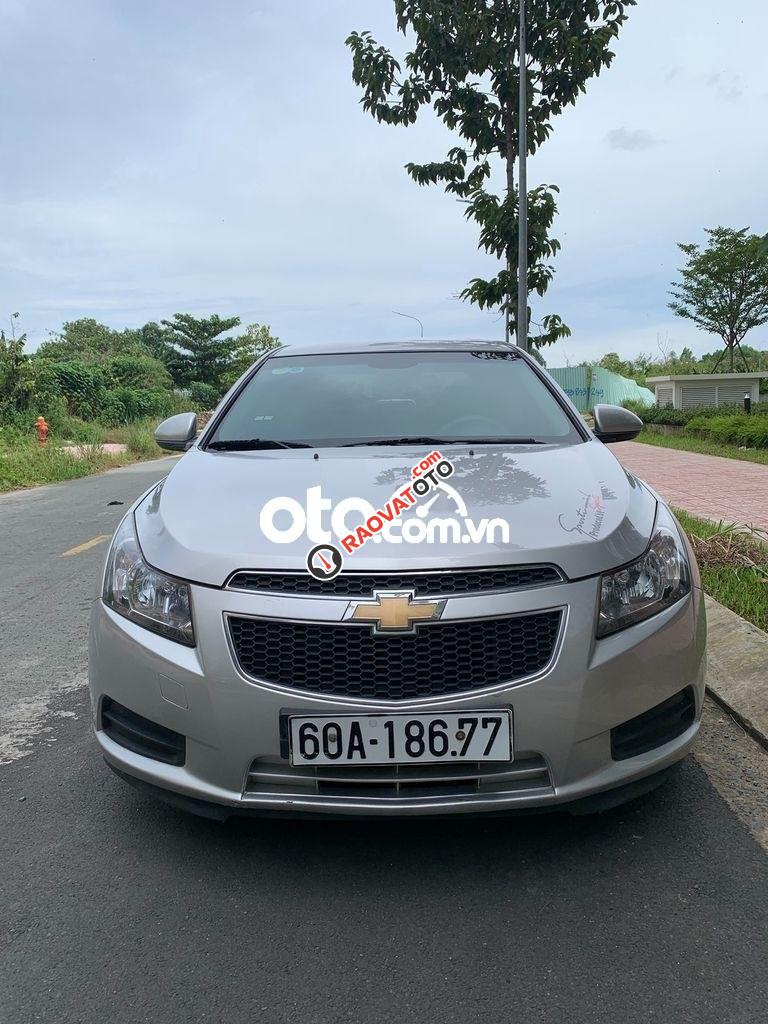 Xe Chevrolet Cruze LS năm sản xuất 2011, màu bạc-3