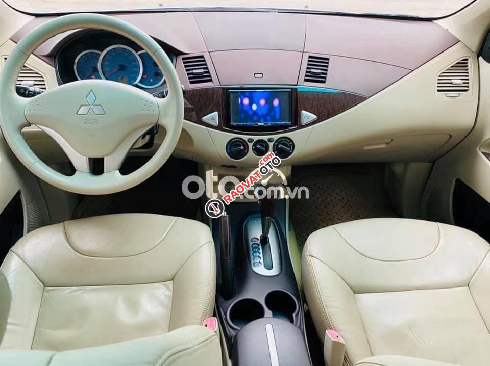 Bán Mitsubishi Zinger GLS năm sản xuất 2010, màu bạc, nhập khẩu nguyên chiếc số tự động-2