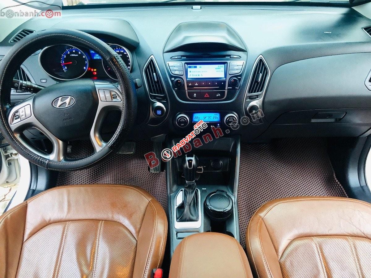 Cần bán gấp Hyundai Tucson 2.0 AT đời 2014, màu trắng, nhập khẩu-7