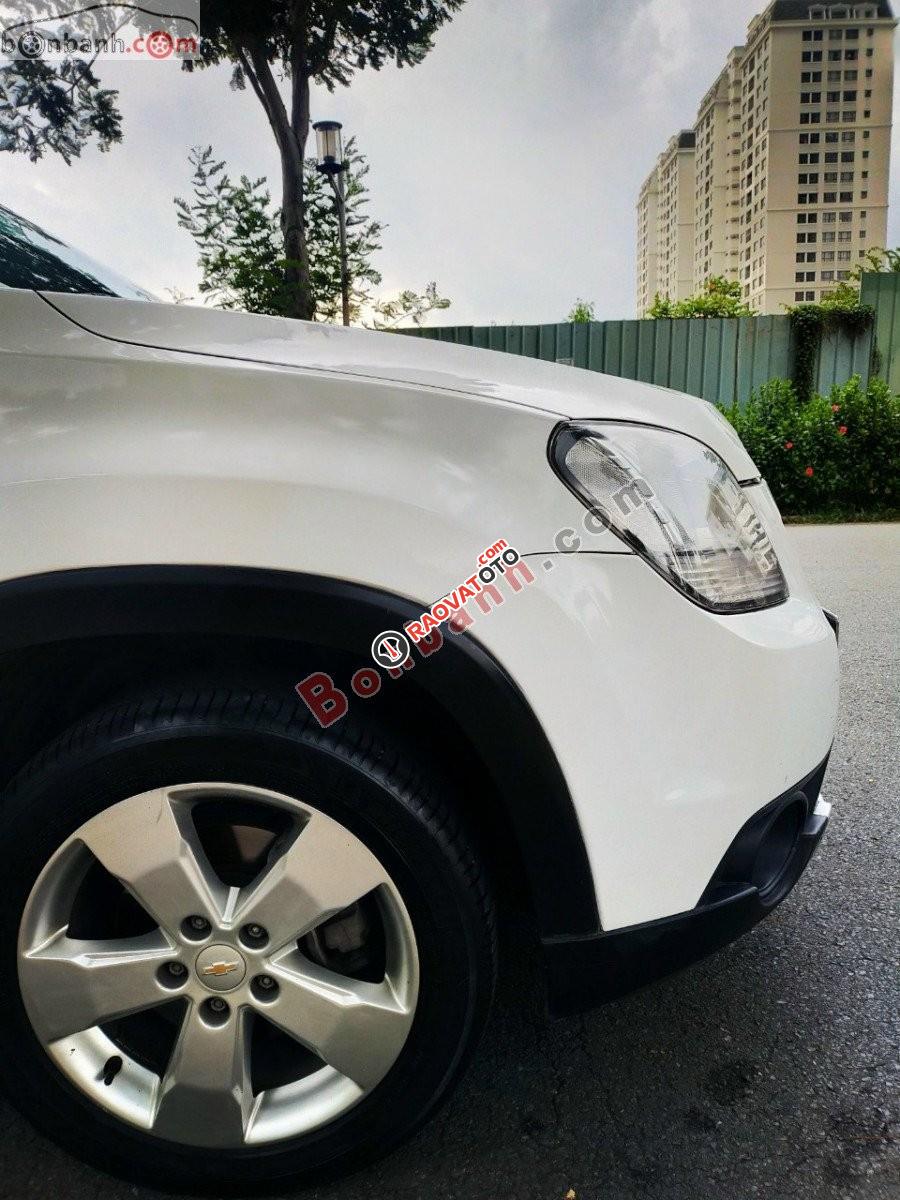 Bán Chevrolet Orlando LTZ 2016, màu trắng xe gia đình-3