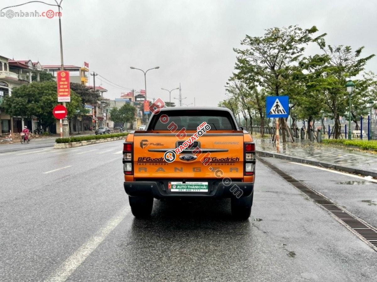 Bán ô tô Ford Ranger Wildtrak 2.2L 4x2 AT năm sản xuất 2017, nhập khẩu nguyên chiếc chính chủ giá cạnh tranh-3