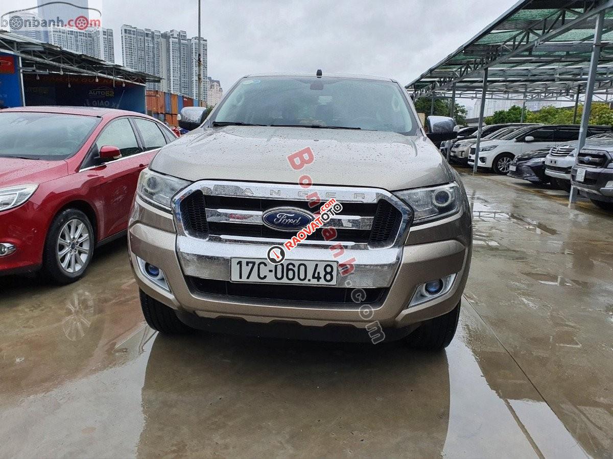 Bán ô tô Ford Ranger XLT năm 2015, xe nhập còn mới-9