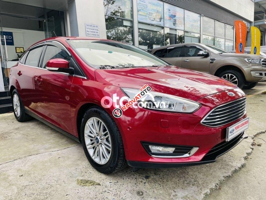 Cần bán xe Ford Focus Titanium năm sản xuất 2016, màu đỏ xe gia đình-9