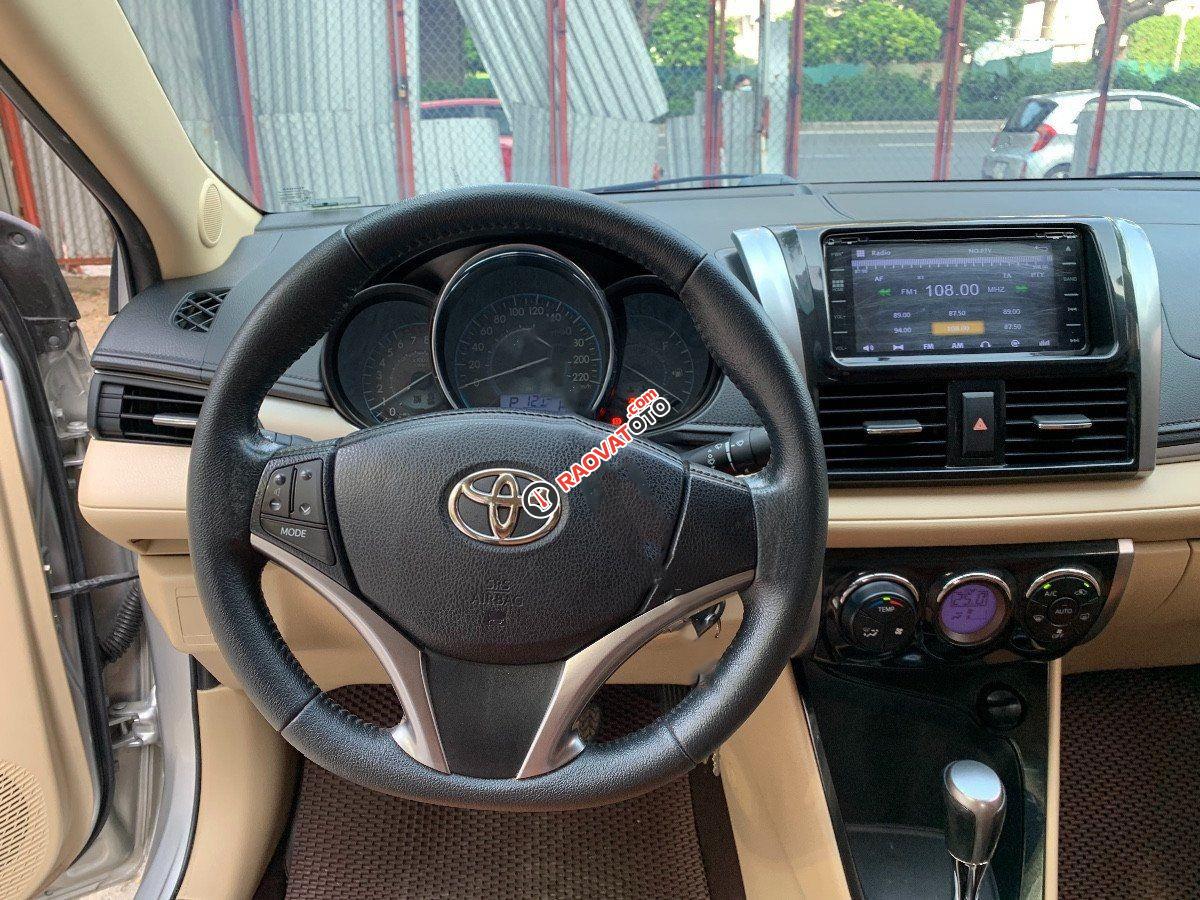 Cần bán lại xe Toyota Vios 1.5G sản xuất 2016, màu bạc -1
