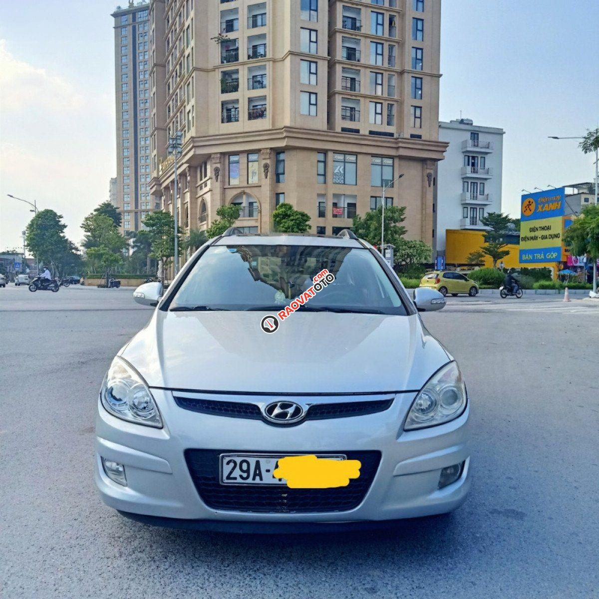 Cần bán gấp Hyundai i30 CW 1.6 AT 2009, màu bạc, xe nhập  -5