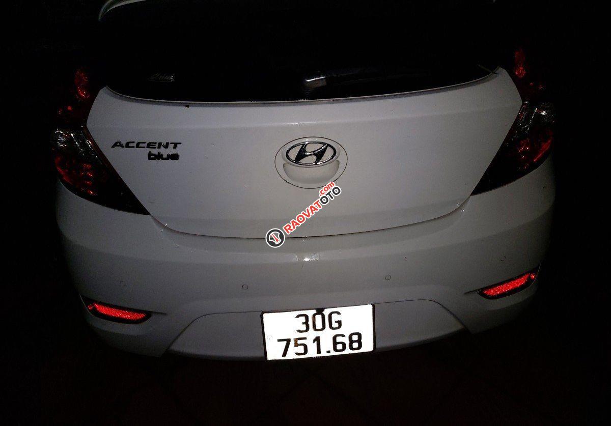 Bán Hyundai Accent 1.4 AT đời 2016, màu trắng, nhập khẩu số tự động, giá 430tr-1
