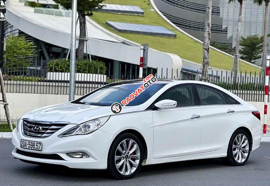 Cần bán gấp Hyundai Sonata 2.0 2012, màu trắng, nhập khẩu  -3