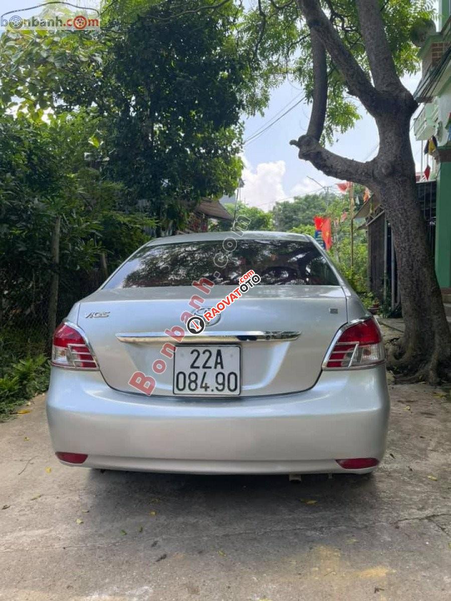 Cần bán gấp Toyota Vios 1.5E năm 2008, màu bạc-4