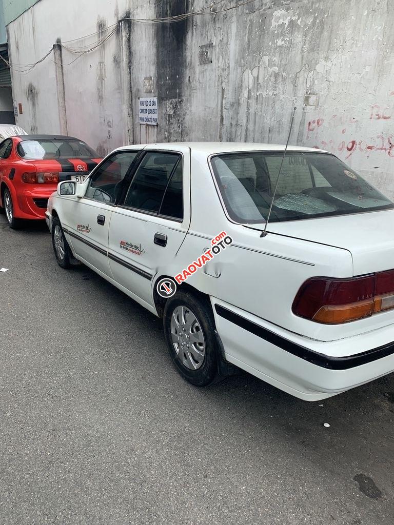Cần bán gấp Hyundai Sonata đời 1991, màu trắng, nhập khẩu nguyên chiếc, giá 42tr-4