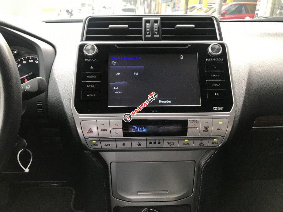 Xe Toyota Prado VX 2.7L năm sản xuất 2019, màu đen, nhập khẩu -1
