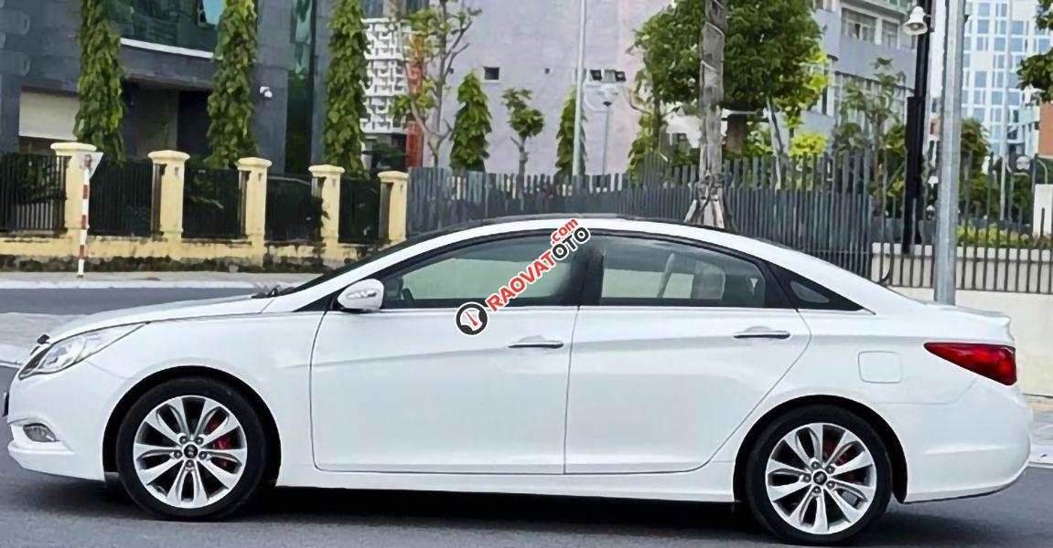 Cần bán gấp Hyundai Sonata 2.0 2012, màu trắng, nhập khẩu  -5