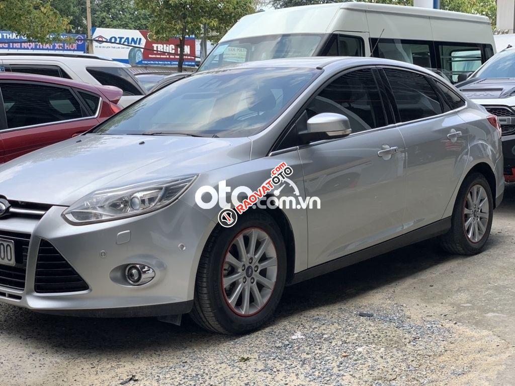 Bán Ford Focus Titanium 2014, màu bạc, giá tốt-7