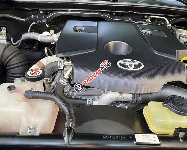 Cần bán xe Toyota Fortuner 2.4G 4x2 MT sản xuất năm 2017, màu đen, nhập khẩu-1