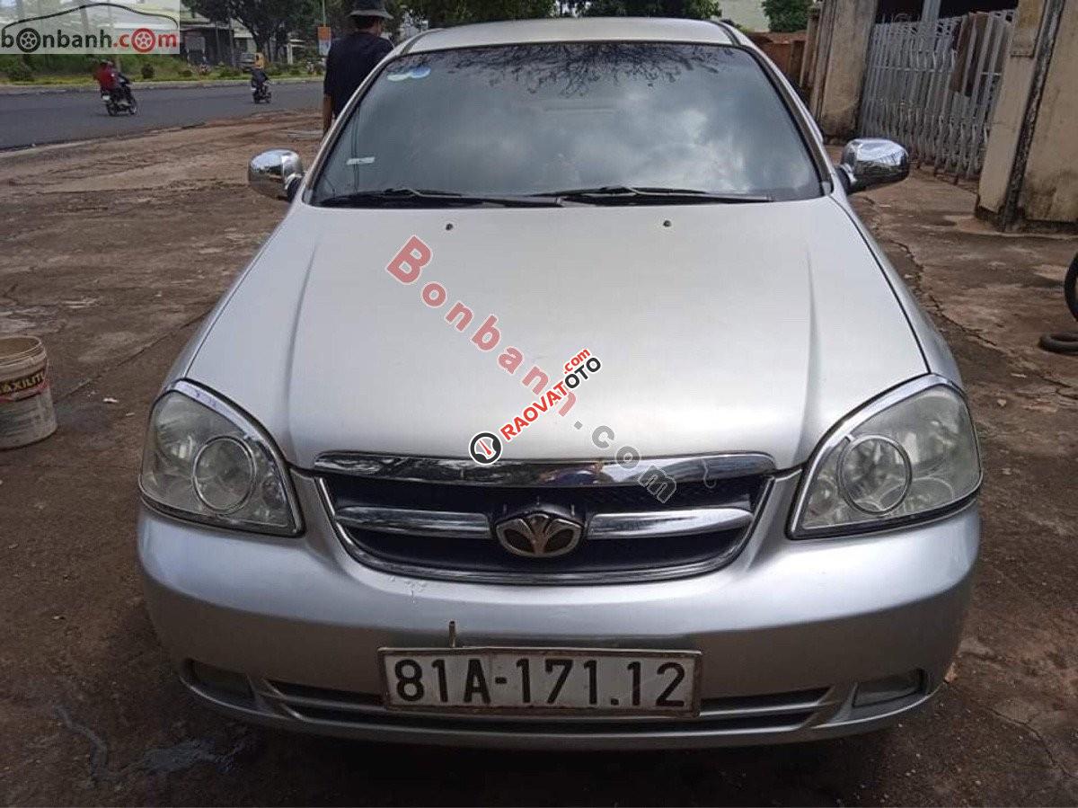 Cần bán lại xe Daewoo Lacetti EX đời 2009, màu bạc còn mới-9