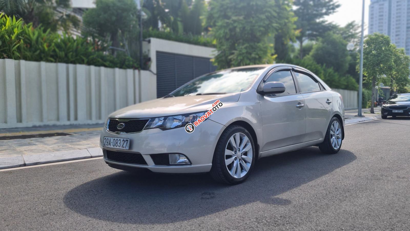 Cần bán gấp Kia Forte SX 1.6 AT sản xuất năm 2011, 338tr-8