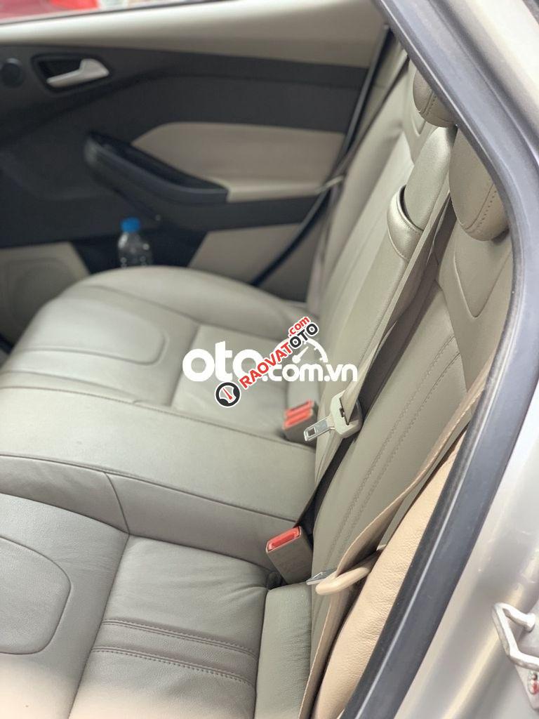 Bán Ford Focus Titanium 2014, màu bạc, giá tốt-0