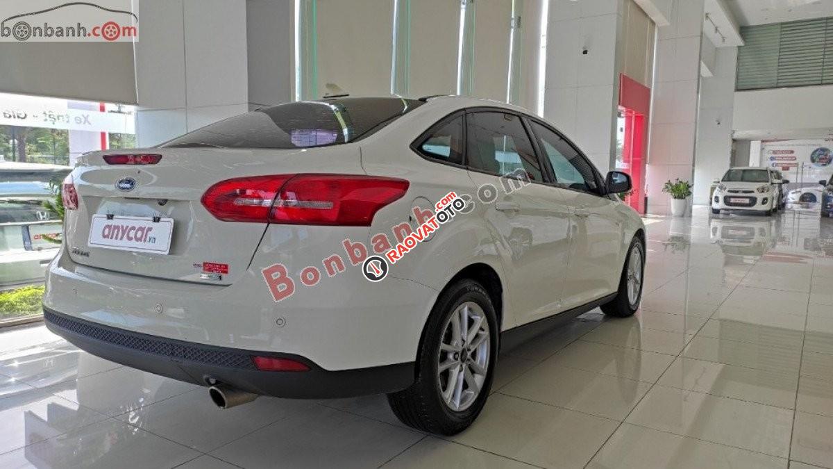 Bán Ford Focus Trend 1.5L đời 2017, màu trắng chính chủ-3