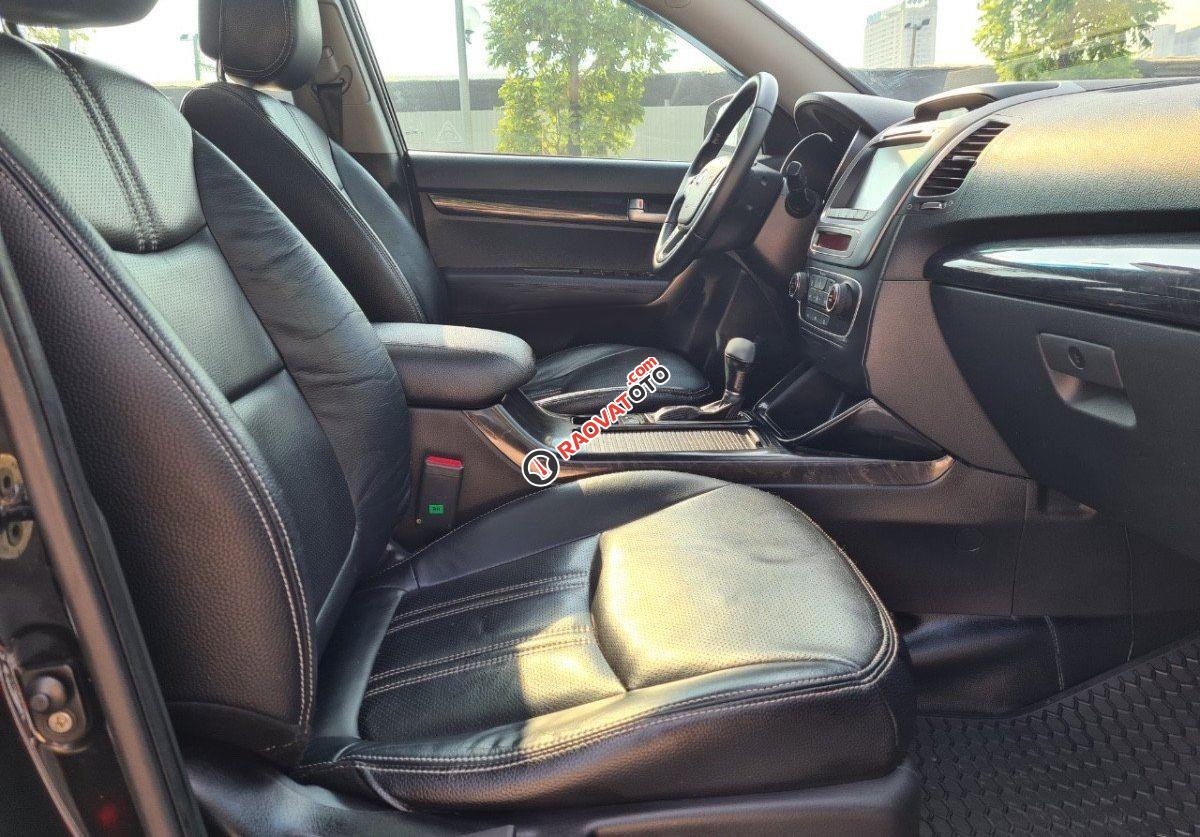 Bán xe Kia Sorento GATH đời 2015, màu đen, giá tốt-4