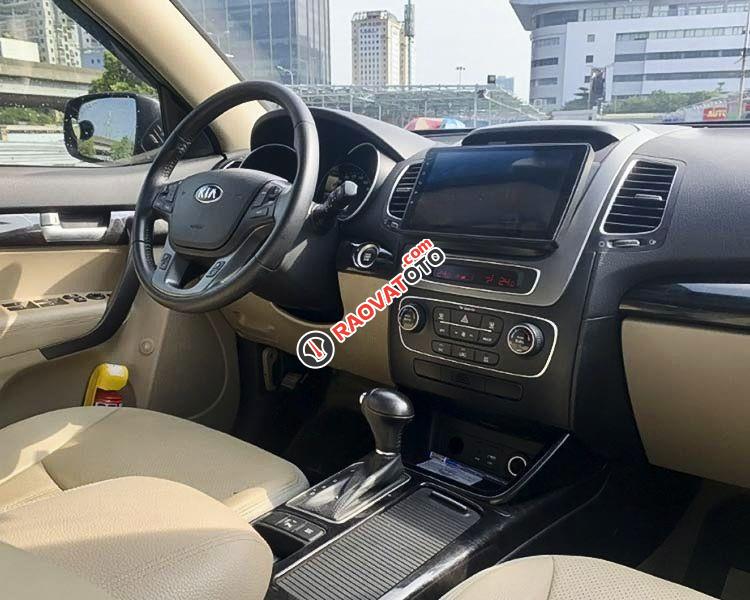 Cần bán xe Kia Sorento GATH đời 2016, màu đỏ, giá tốt-0