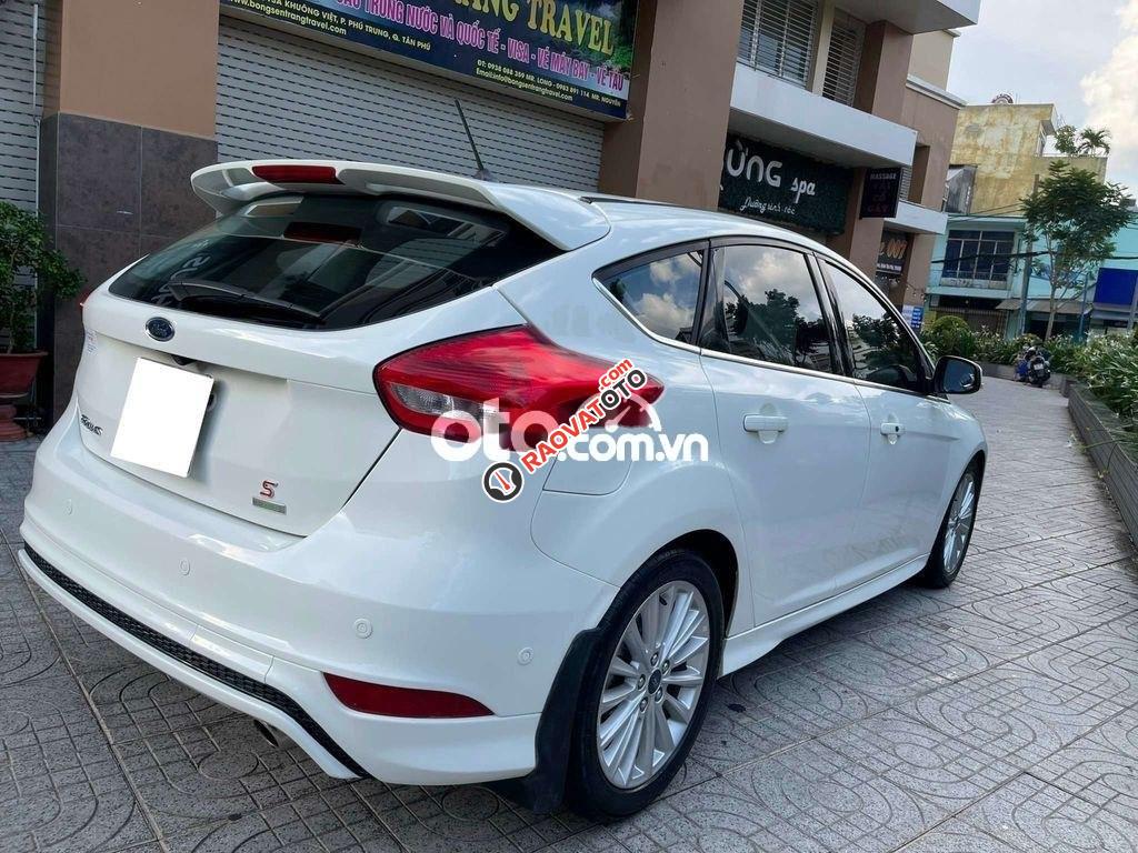 Cần bán gấp Ford Focus S năm 2018, màu trắng, xe nhập xe gia đình giá cạnh tranh-3