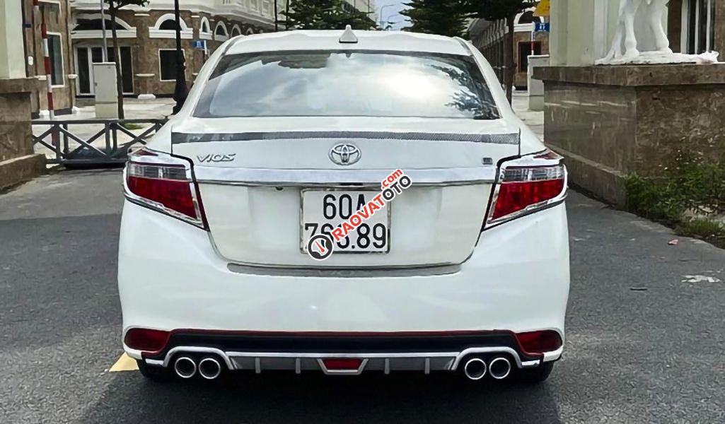 Cần bán Toyota Vios J đời 2014, màu trắng còn mới, giá tốt-5