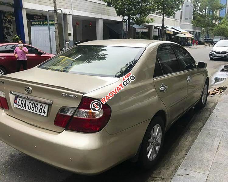 Bán Toyota Camry 3.0V sản xuất 2003, màu vàng còn mới, 265 triệu-1