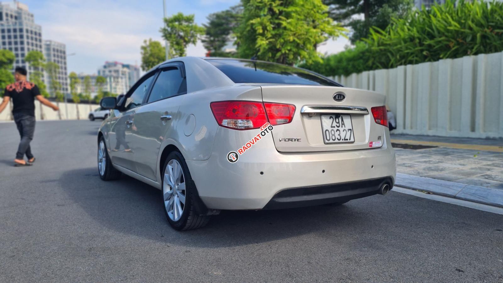 Cần bán gấp Kia Forte SX 1.6 AT sản xuất năm 2011, 338tr-6