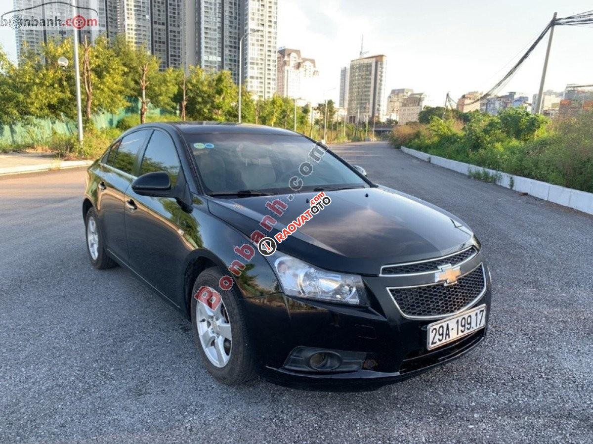 Bán Chevrolet Cruze LS 1.6 MT đời 2011, màu đen, 225 triệu-8