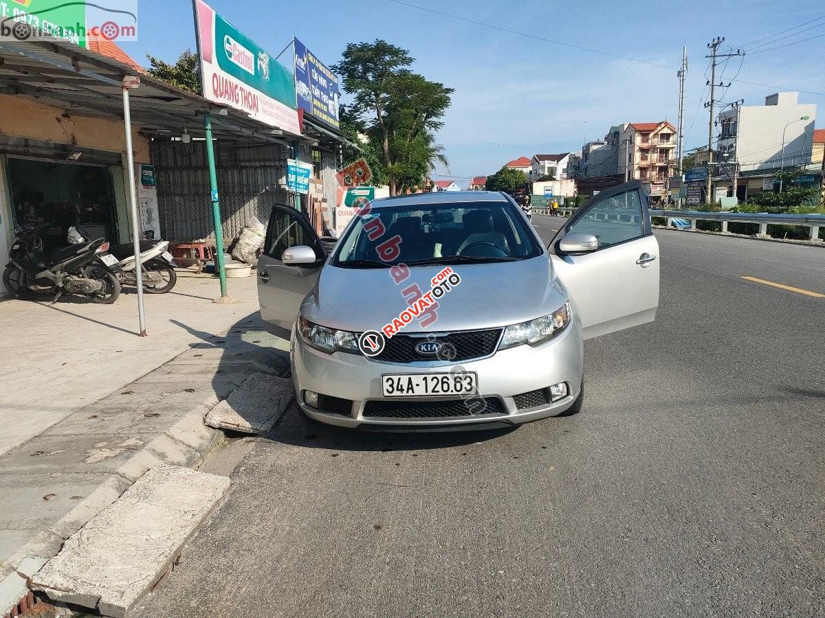 Bán xe Kia Cerato 1.6 AT đời 2010, màu bạc, nhập khẩu -1