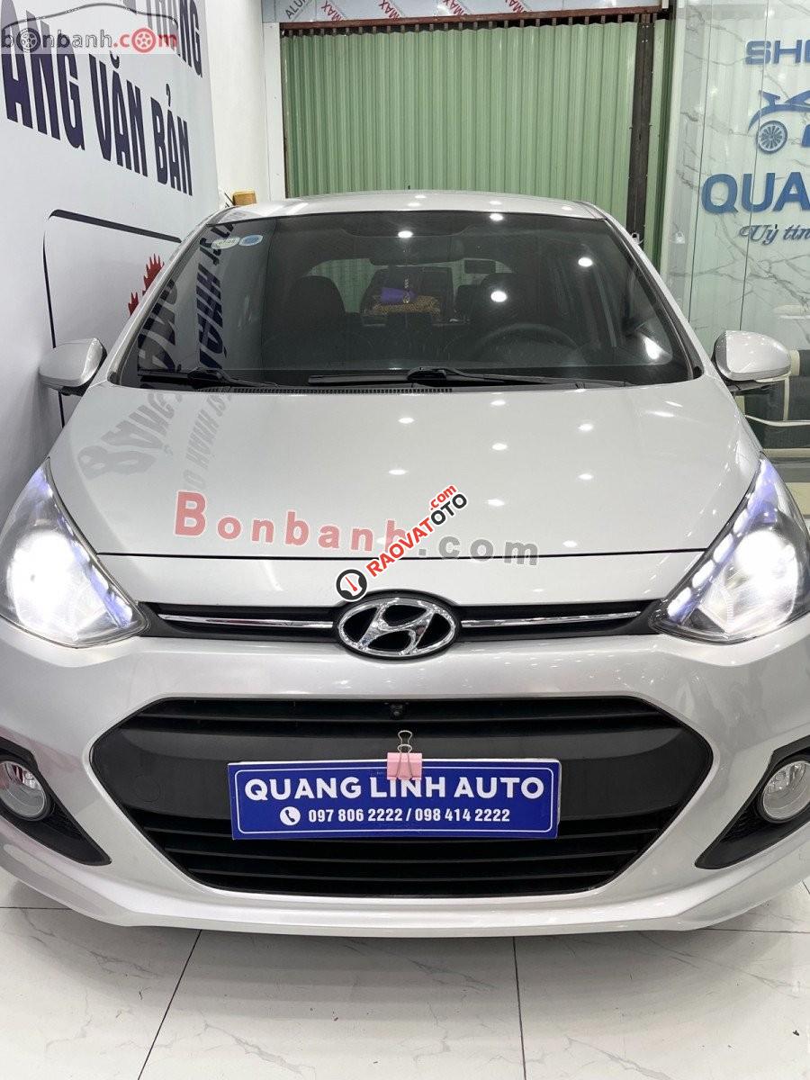 Bán Hyundai Grand i10 1.0 AT đời 2016, màu bạc, xe nhập còn mới, giá tốt-0