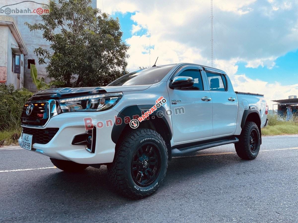 Xe Toyota Hilux E sản xuất 2017, màu trắng, nhập khẩu còn mới, 635 triệu-2