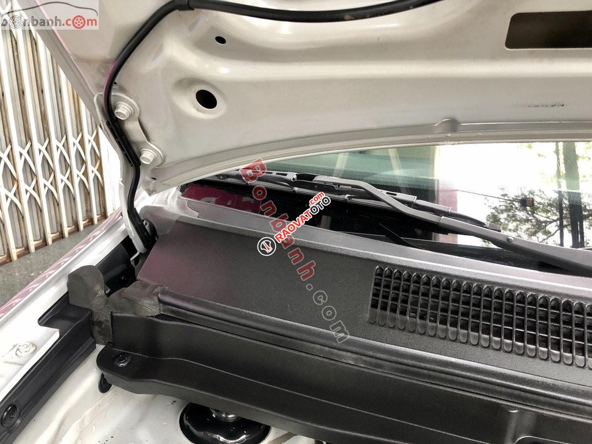 Cần bán Kia Carens 2.0 AT năm sản xuất 2008, màu bạc, nhập khẩu nguyên chiếc, 265 triệu-8