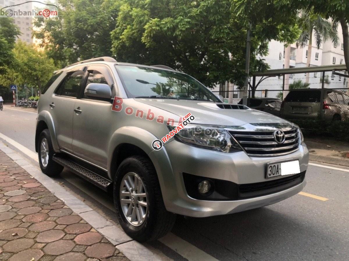 Bán xe Toyota Fortuner 2.5G năm 2014, giá 595tr-8