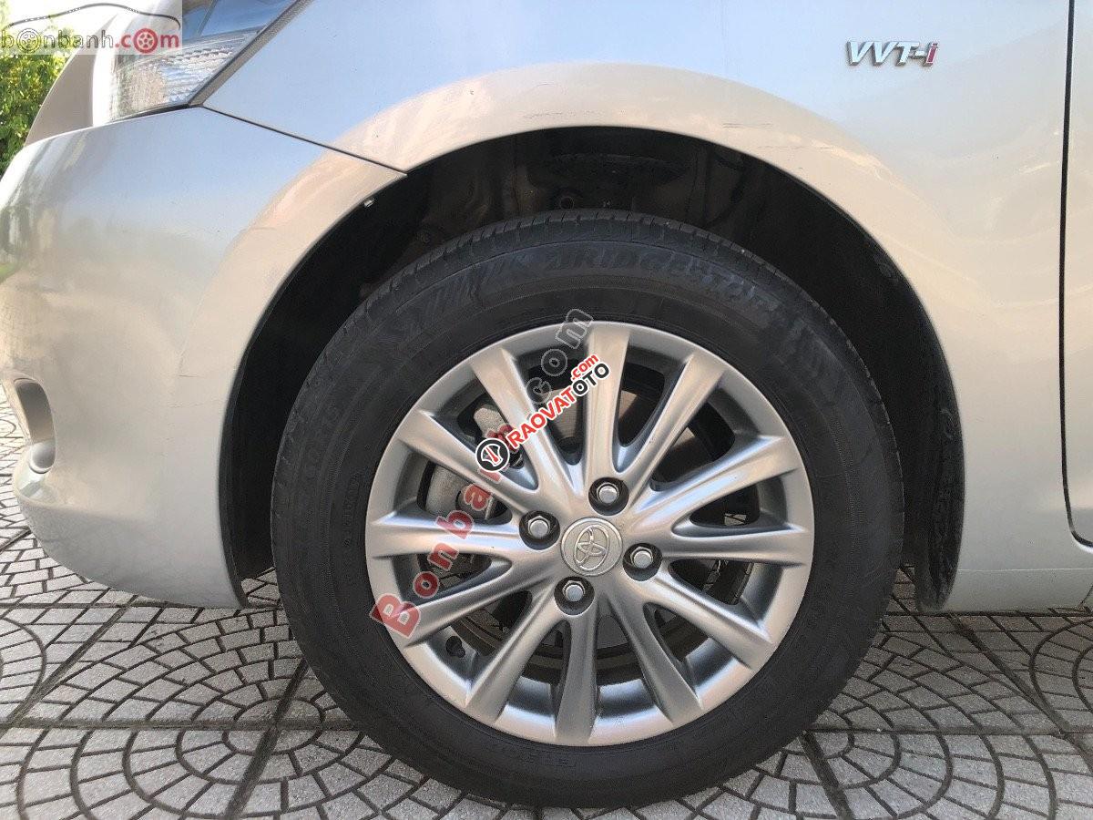 Cần bán xe Toyota Vios 1.5G đời 2012, màu bạc còn mới, giá 350tr-5