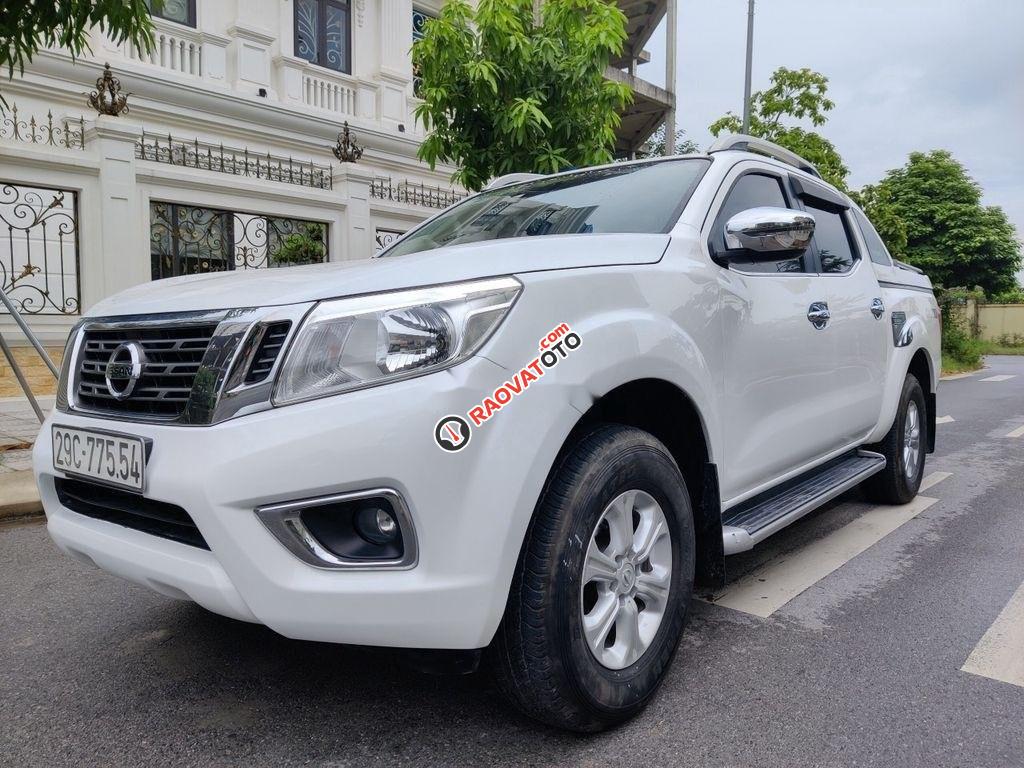 Bán ô tô Nissan Navara E đời 2017, màu trắng-10