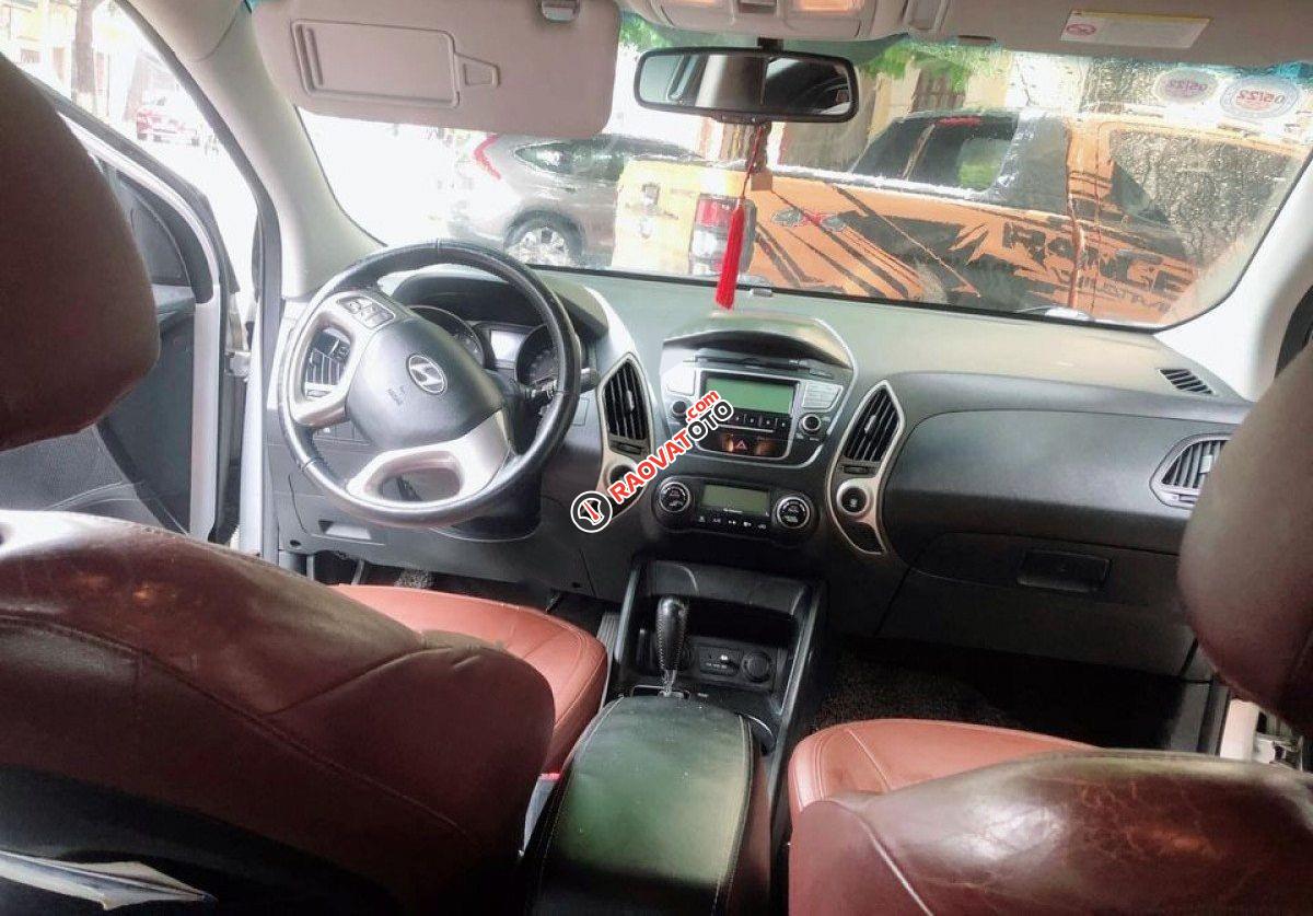 Bán Hyundai Tucson 2.0 AT 4WD đời 2011, màu bạc, xe nhập  -4