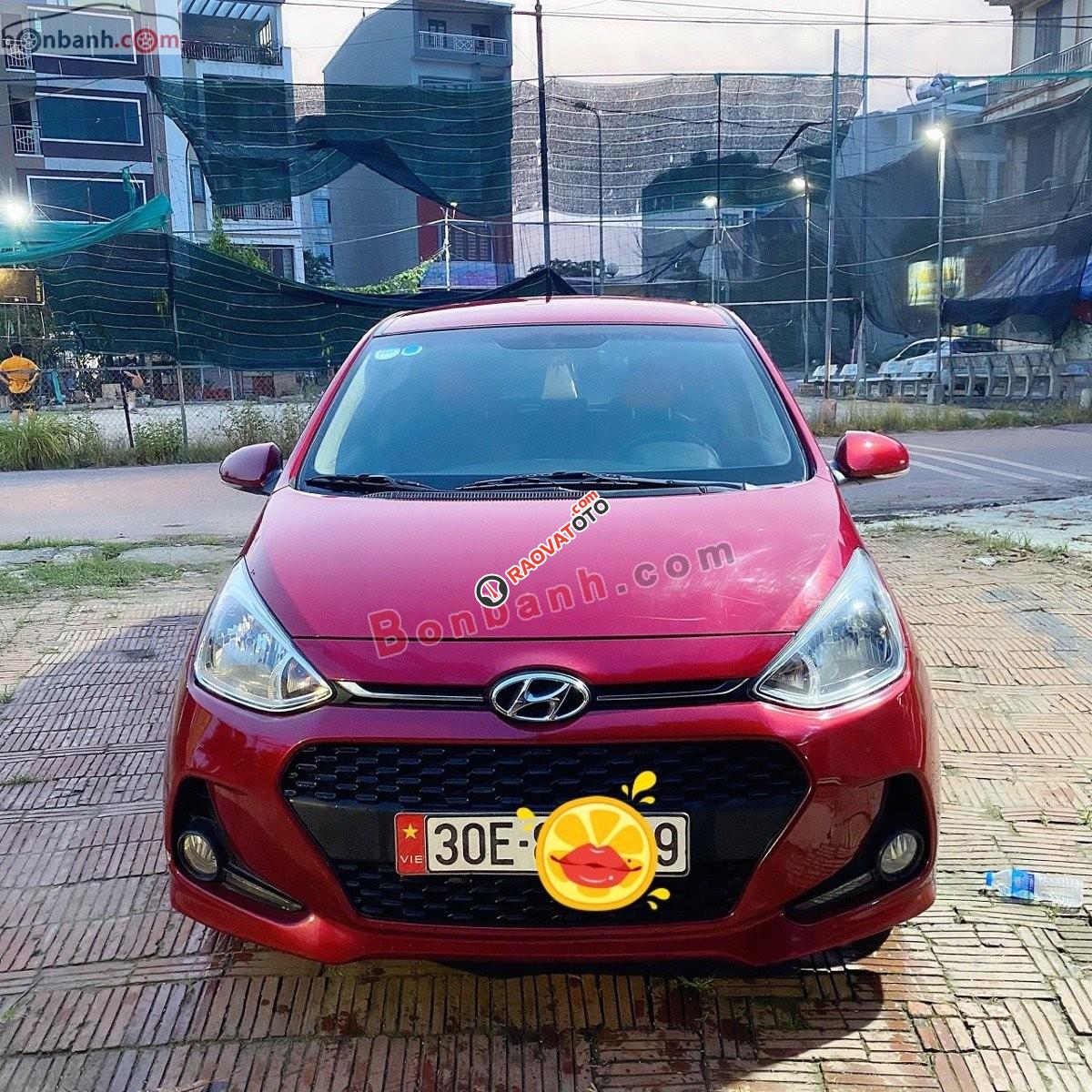 Bán Hyundai Grand i10 1.0 AT đời 2017, màu đỏ số tự động-0