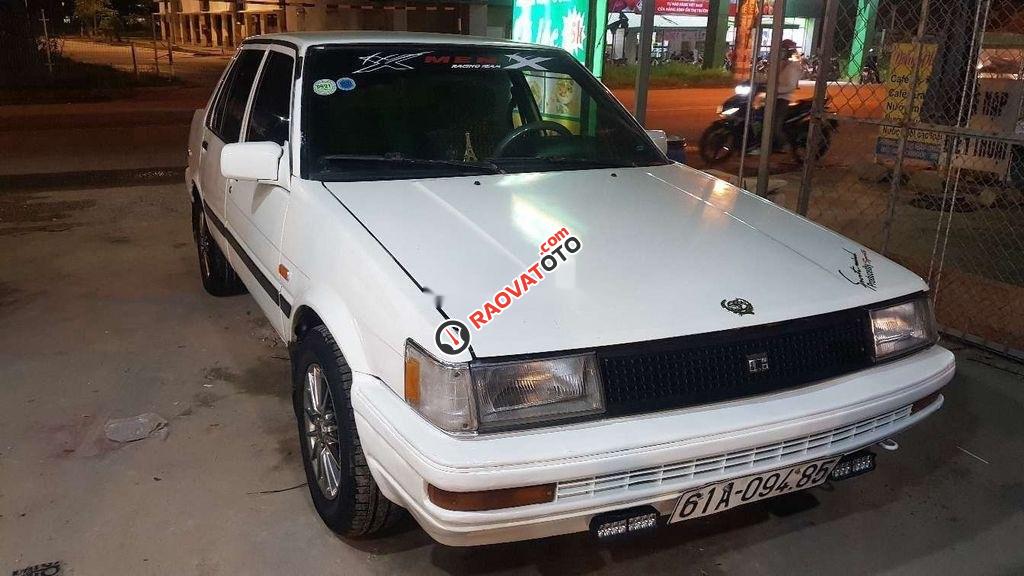 Cần bán Toyota Corolla sản xuất 1986, màu trắng, nhập khẩu, 45tr-8