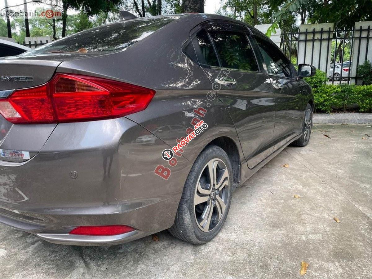 Bán xe Honda City 1.5 AT đời 2015, màu xám xe gia đình-3