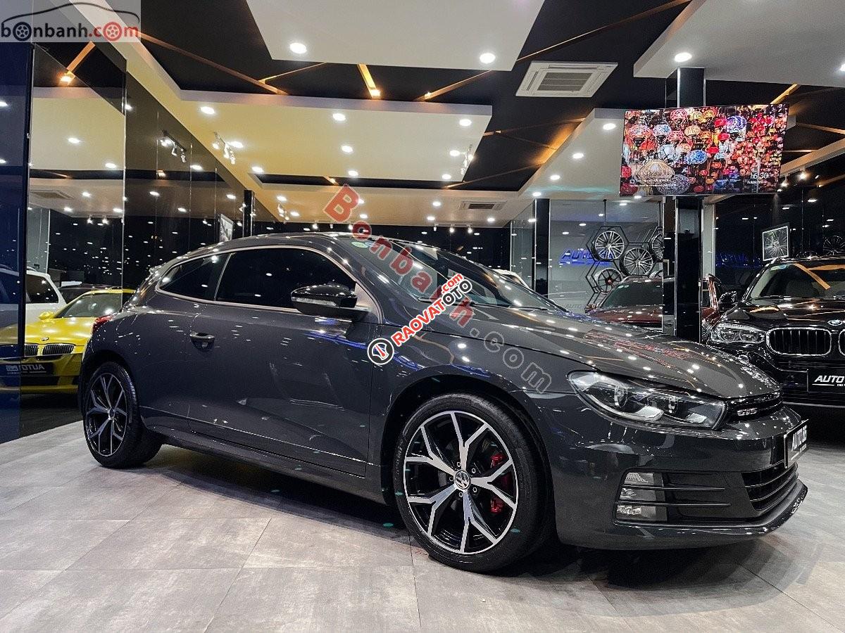 Bán Volkswagen Scirocco GTS năm sản xuất 2018, màu xám, xe nhập giá cạnh tranh-1