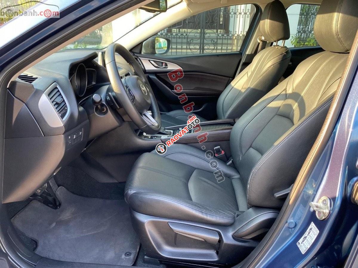 Cần bán Mazda 3 1.5 sản xuất 2017, màu xanh lam còn mới-8