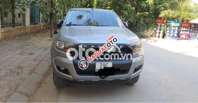 Bán Ford Ranger XLS sản xuất 2017, màu bạc-1